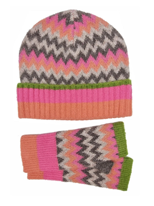 Dora Chevron Wrist Warmer In Pink Mix