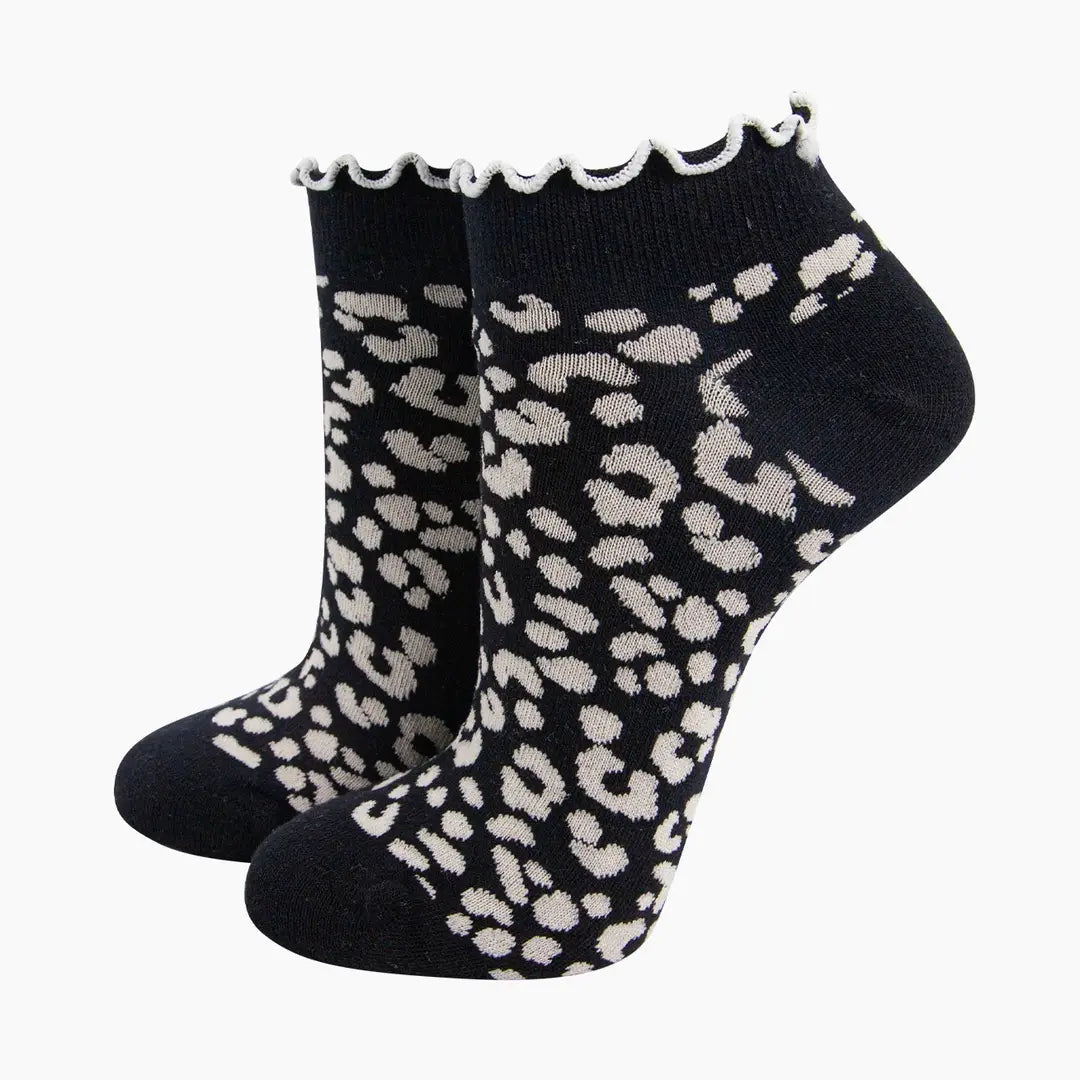 Leopard Print Frilled Cuff Combed Cotton Trainer Socks in Black